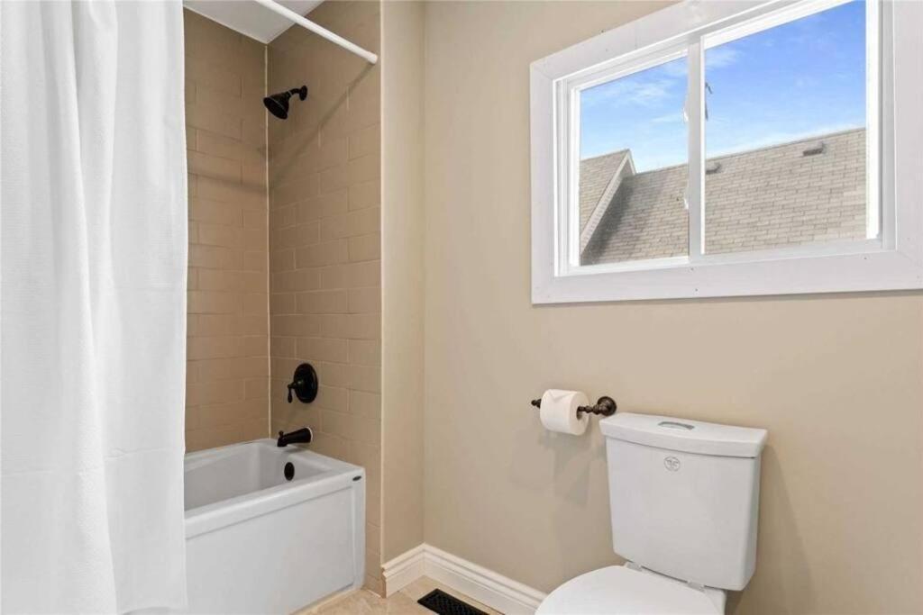 Perfection Near The River - 4 Bedroom Complimentary Breakfast Delivered Daily To The *