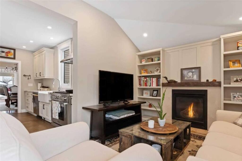 Perfection Near The River - 4 Bedroom Complimentary Breakfast Delivered Daily To The