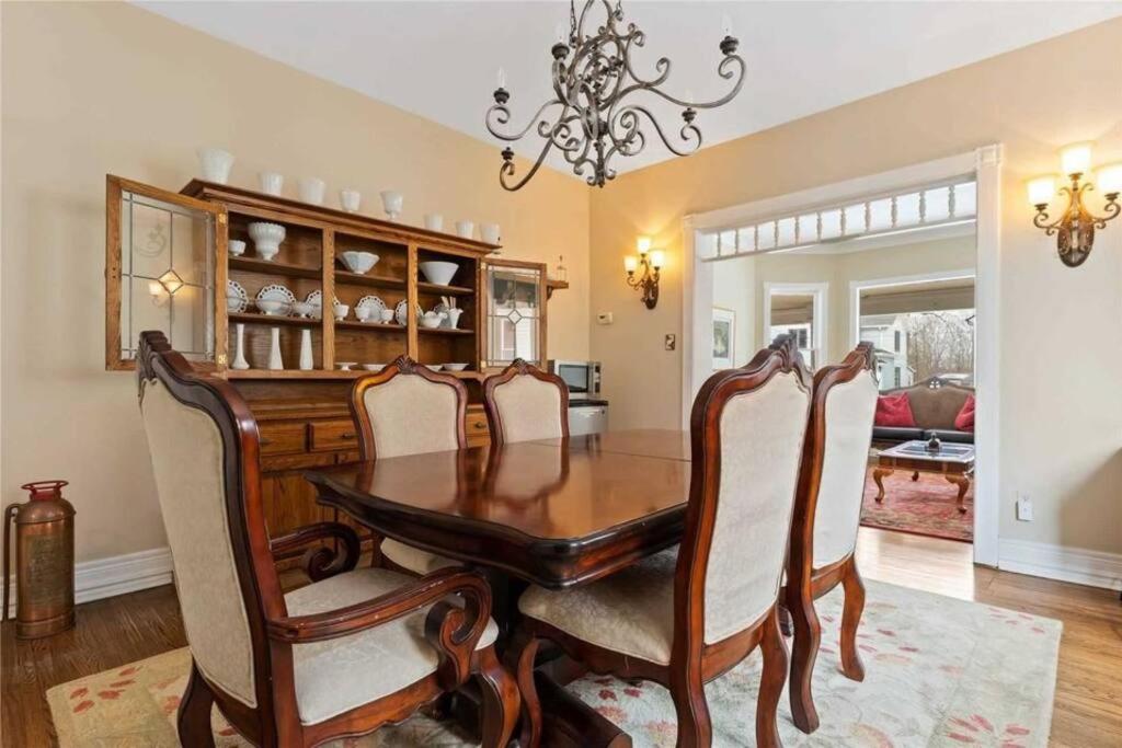 Perfection Near The River - 4 Bedroom Complimentary Breakfast Delivered Daily To The Holiday home *