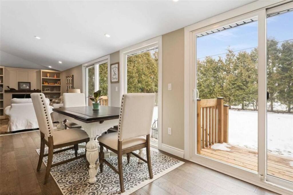 Perfection Near The River - 4 Bedroom Complimentary Breakfast Delivered Daily To The Holiday home *